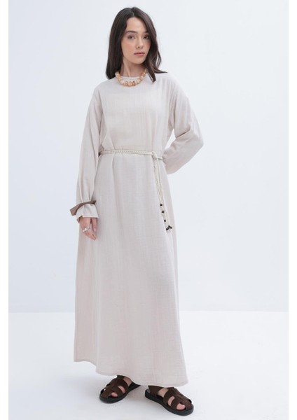 Taş-Kuşaklı Basic Müslin Elbise