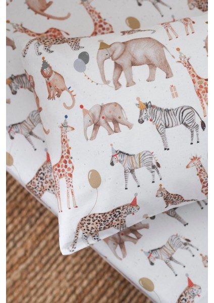 Collection Organik Bebek Lastikli Çarşaf (55X95+15) Zoo Party modelleri