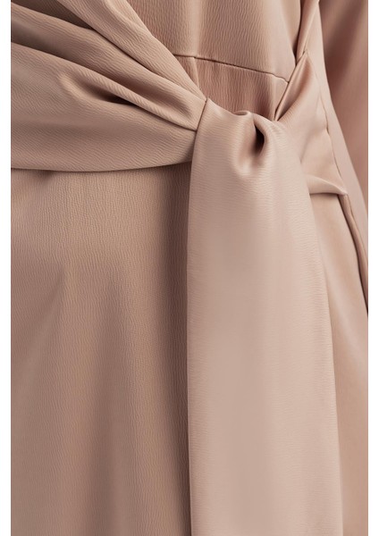 Vizon-Kuşaklı Saten Elbise fırsatları