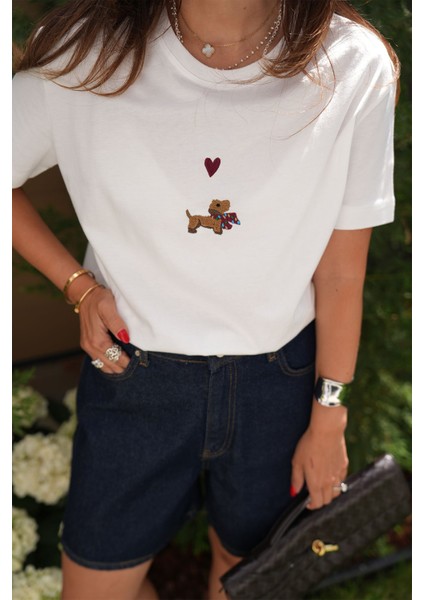 Kalp Nakışlı Oversize Tshirt