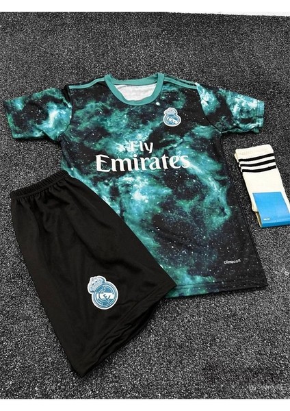 R.e.a.l M.a.d.r.i.d Galaxy Ronaldo Özel Tasarım Çocuk Forması (Forma Şort Çorap) fiyatları