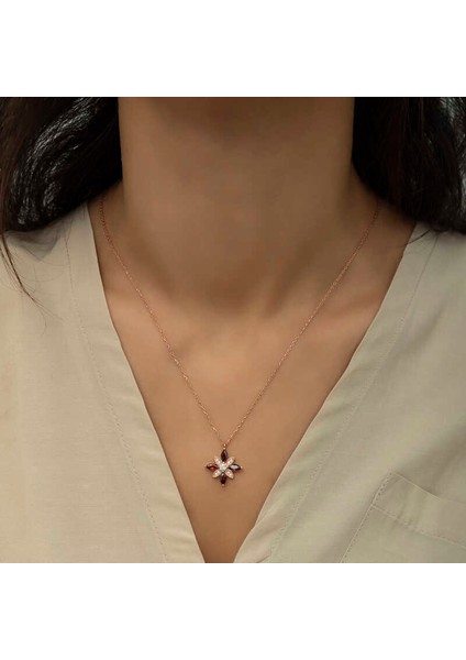 Gümüş Rose Kırmızı Taşlı Umut Çiçeği Kolye fiyatları