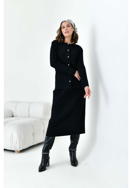 Kadın Pileli Ikili Takım Siyah fiyatları