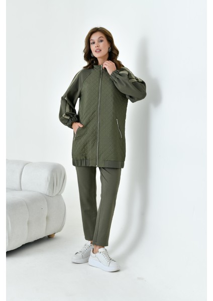 Kadın Kapitone Detay Takım Haki