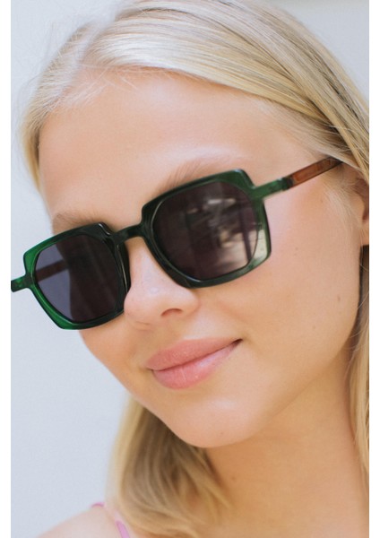Flamingo Green Black Güneş Gözlüğü fırsatları