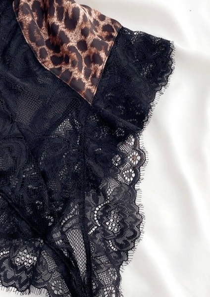 Leopar Dantel Detaylı Bodysuit