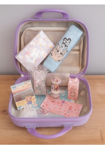 Munıs - Anime Tavşan Tasarımlı Kawaii Sürpriz Hediye Seti Abs Çanta – Sticker, Washi Bant, Kalem Kutulu Set fiyatları