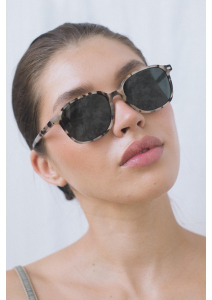 Perla Zebra Green Güneş Gözlüğü fiyatları