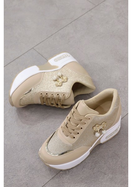 Mdl 1502 Gizli Topuklu Bağcıklı Spor Ayakkabı fırsatları