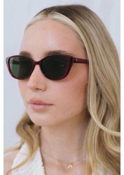 Desa Red Green Güneş Gözlüğü fırsatları