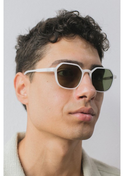 Sezar White Green Erkek Güneş Gözlüğü fırsatları