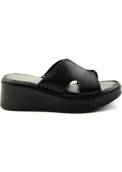 Siyah Leather Kadın Terlik K04331126003