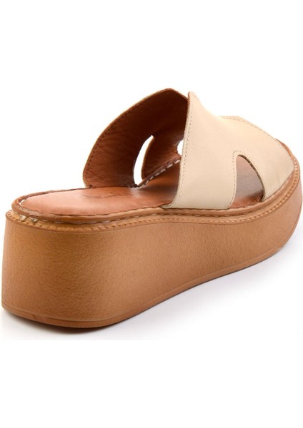 Bej Leather Kadın Terlik K04331126003 fırsatları