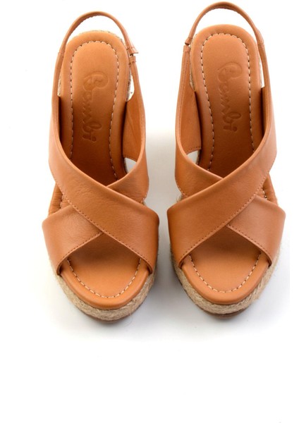 Taba Leather Kadın Sandalet K05628120903 fiyatları