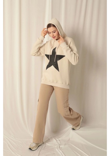 Üç Iplik Yıldız Baskılı Kapüşonlu Kadın Bej Sweat fırsatları