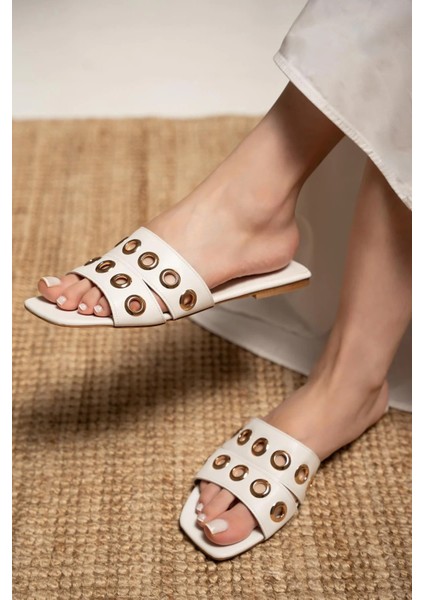 Duffy Kapsül Detaylı Terlik fırsatları