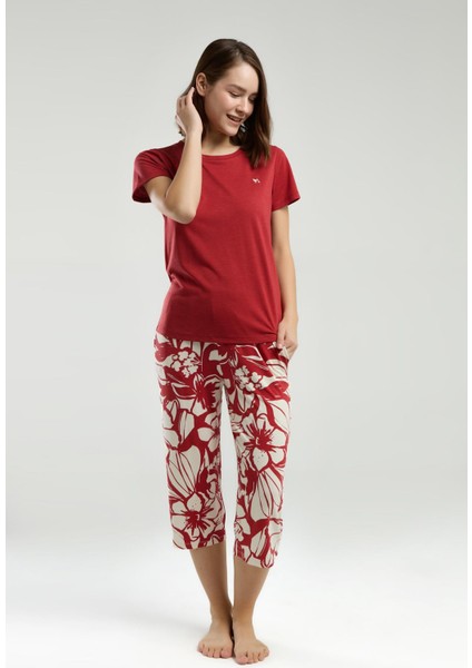 Kadın Bisiklet Yaka Kısa Kollu Kapri Pijama Takım