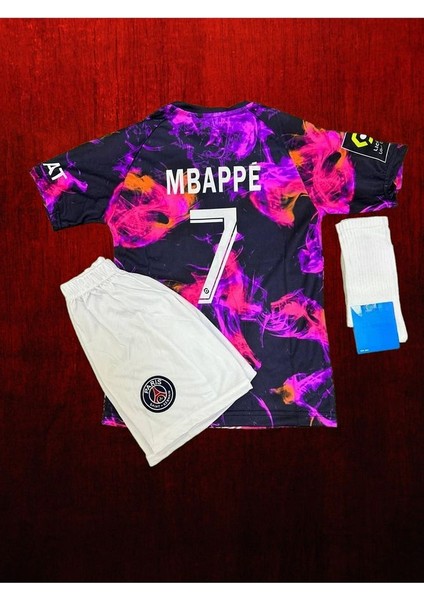 P S G Eyfel Kulesi Baskılı Mbappe Çocuk Forması (Forma Şort Çorap)