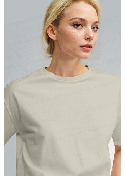 Kadın Taş Nefes Alan Bisiklet Yaka Regular Fit Normal Kesim Baskisiz Basic T-Shirt fiyatları