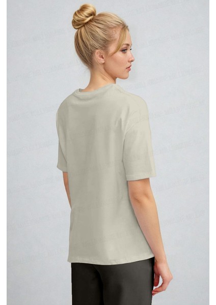 Kadın Taş Nefes Alan Bisiklet Yaka Regular Fit Normal Kesim Baskisiz Basic T-Shirt modelleri