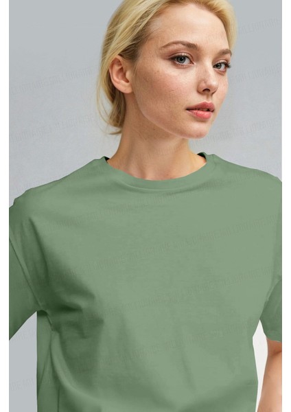 Kadın Açık Yeşil Nefes Alan Bisiklet Yaka Regular Fit Normal Kesim Baskisiz Basic T-Shirt fiyatları