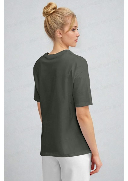 Kadın Haki Paris Regular Fit Normal Kalıp T-Shirt modelleri