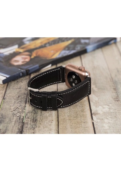Apple Watch Uyumlu Deri Kordon 42-44-45MM Nm4-As1 Siyah modelleri