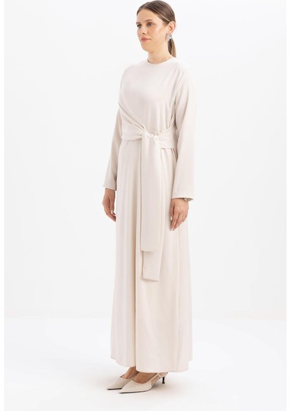 Kemik-Kuşaklı Saten Elbise modelleri