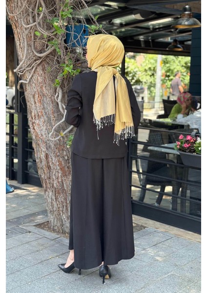 Nurcan Çetin Etekli Takım 25464 Siyah fırsatları