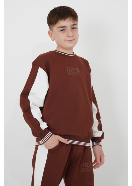 Erkek Çocuk Iki Iplik Kumaş Çizgili Bisiklet Yakalı Eşofman Takımı modelleri