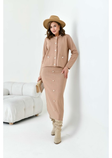 Kadın Düğmeli Ikili Takım Bisküvi