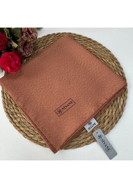 Quenn Jakar Eşarp JPG0611