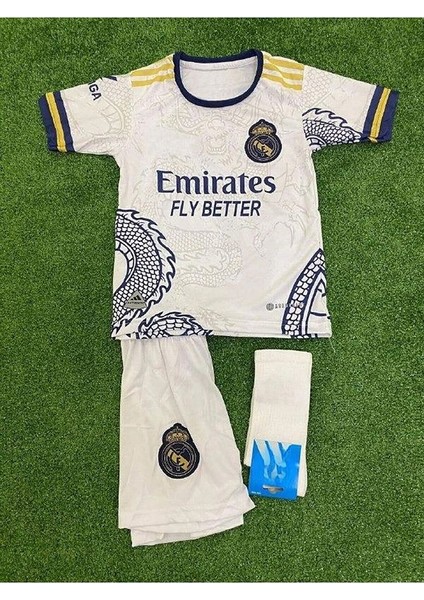 Yeni Sezon Özel Konsept Dragon Gold Beyaz Ronaldo Cr7 Baskılı Çocuk Forma Forma Şort Çorap Hediyeli fiyatları