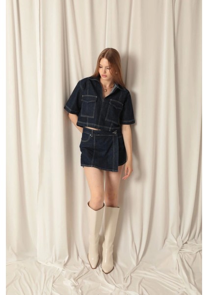 Denim Kumaş Kısa Cepli Crop Kadın Lacivert Kot Ceket
