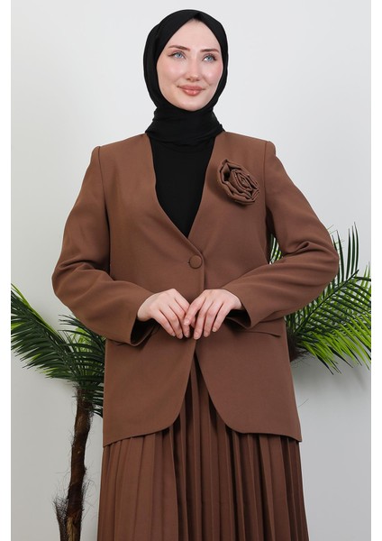 Güllü Etekli Takım Açık Kahve indirimleri