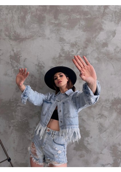 Saçak Detaylı Denim Ceket