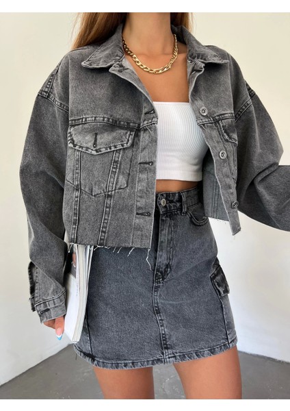 Çift Cepli Yıkamalı Crop Denim Ceket