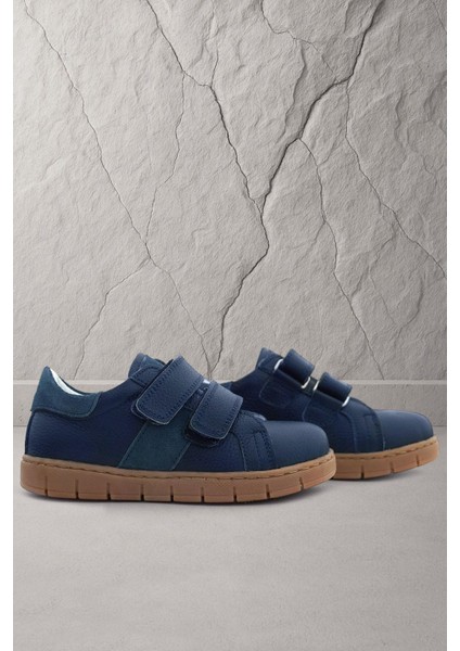 Hakiki Deri Lacivert Cırt Cırtlı Erkek Çocuk Spor Ayakkabı