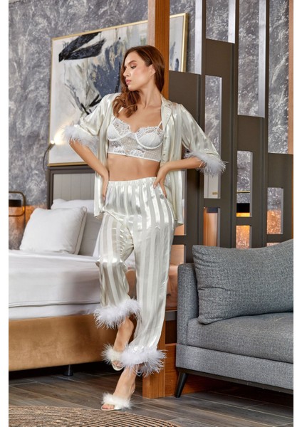 Saten Otrişli Pijama Takım (Şortlu) Cossybyaqua
