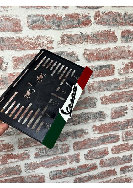 Italy Vespa Pleksi Motor Plakalığı fiyatları