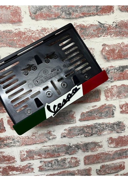 Italy Vespa Pleksi Motor Plakalığı modelleri