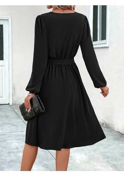 Kadın Uzun Kollu V Yakalı Belden Kuşaklı Kiloş Krep Elbise modelleri