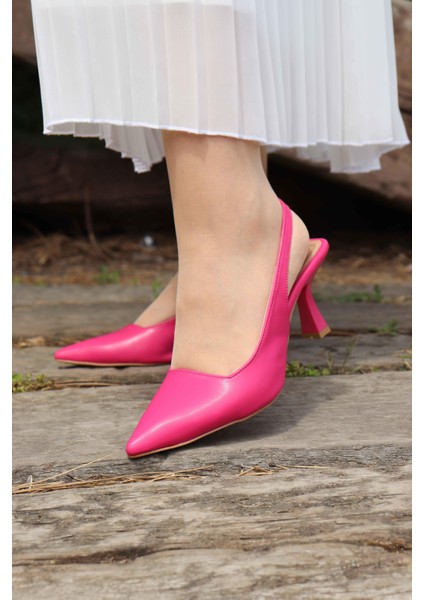 Arkası Açık Topuklu Ayakkabı 502