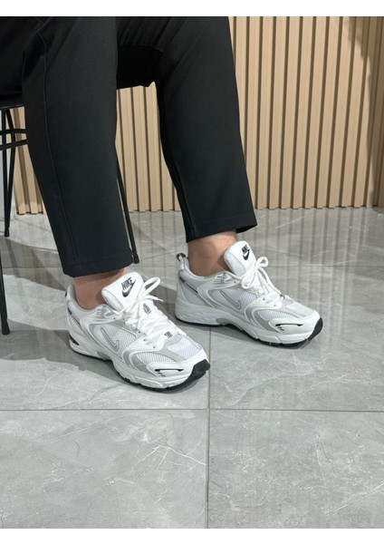 Yeni Sezon Trend Spor Ayakkabı 2027 modelleri