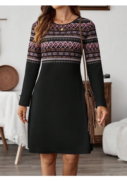 Kadın Uzun Kollu Bisiklet Yaka Etnik Desenli Kısa Şardonlu Dalgıç Elbise indirimleri