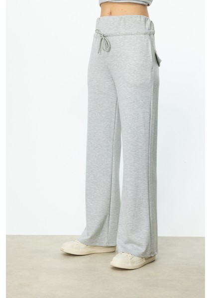 On Fashıon 25Y.ON.PNT.56131.01 Pantolon modelleri