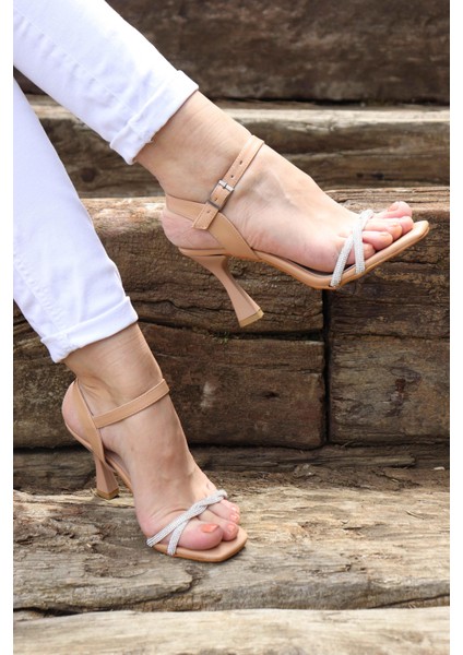 Çapraz Taşlı Topuklu Kadın Ayakkabı 022