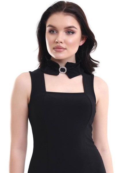 Kadın Kare Yaka Taş Detaylı Yaka Aksesuarlı Sandy Kumaş Fırsat Ürün Diz Üstü Elbise indirimleri