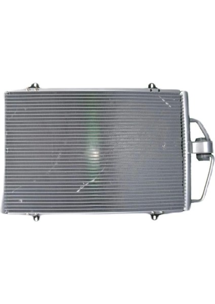 Klima Radyatörü 570X374X16–7700838131 Wisco - Renault Megane 1.4 1.6 1.9tdi 96-99 Arası Uyumlu