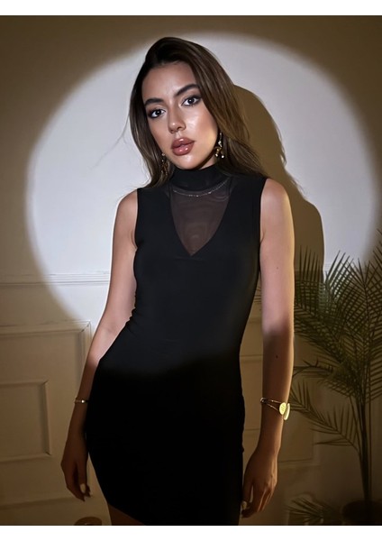 Kadın Balıkçı Yaka Tül Detay Kolsuz Mini Elbise modelleri